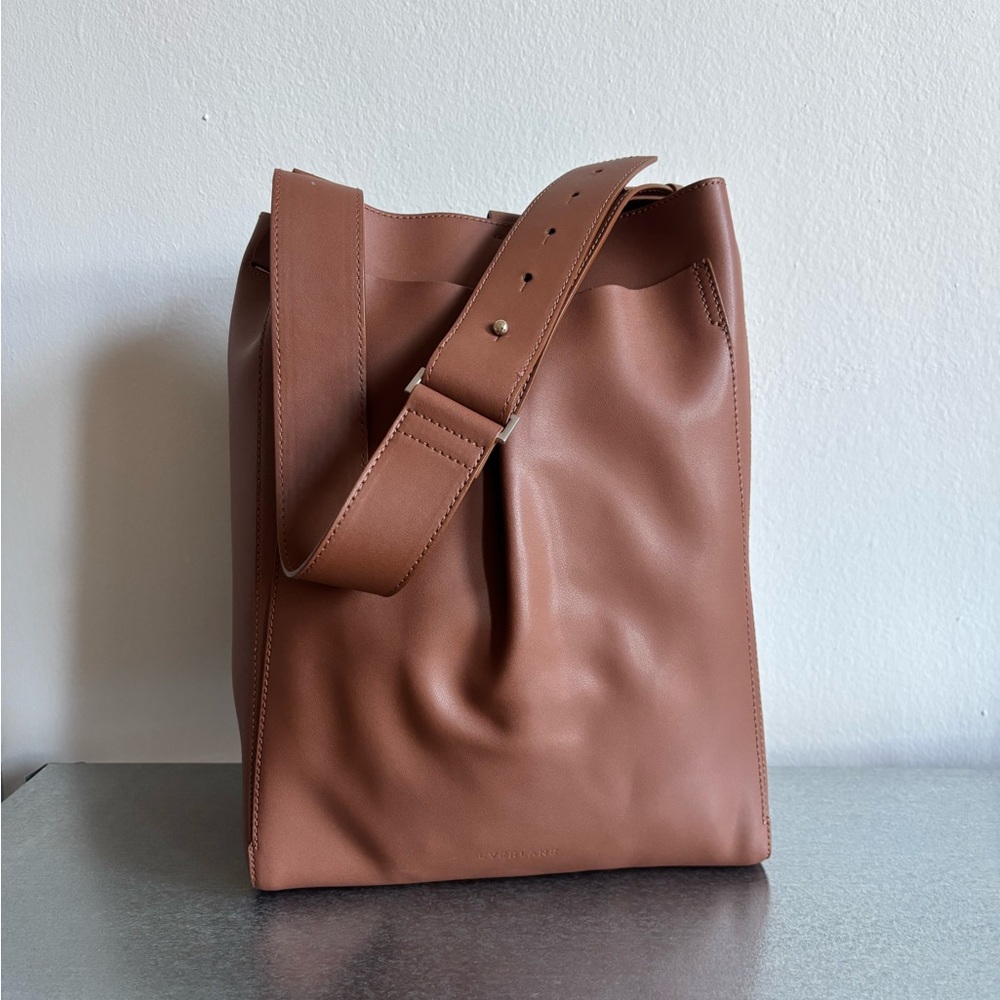 Everlane studio bag